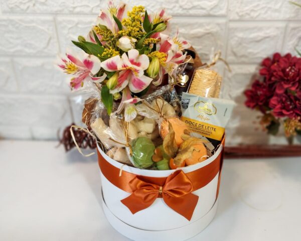 PRESENTE COM FLORES